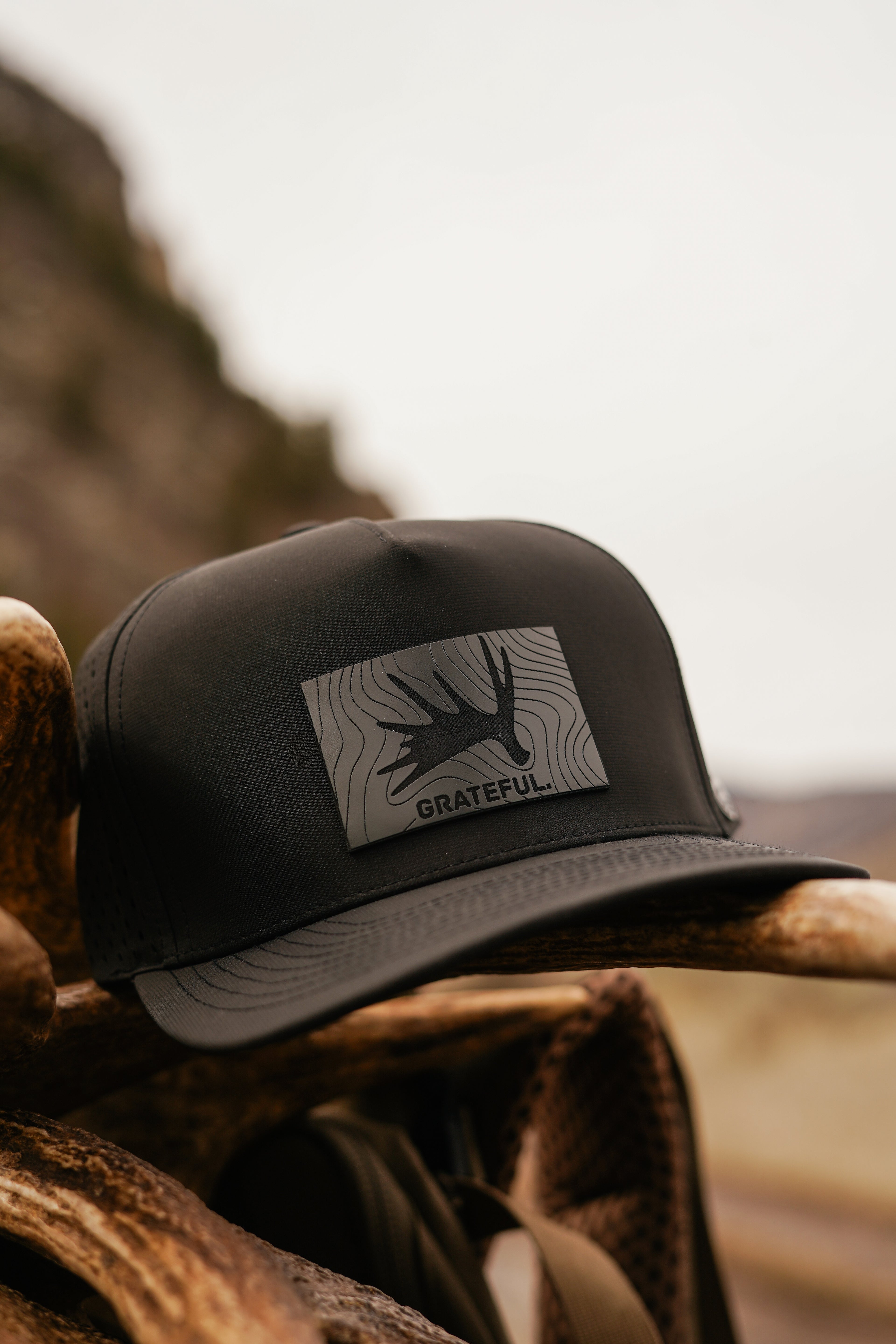 GRATEFUL Premium Moose Shed Hat